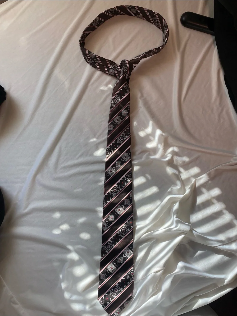 IMANI Tie Brown and Red Patterned Silk Tie